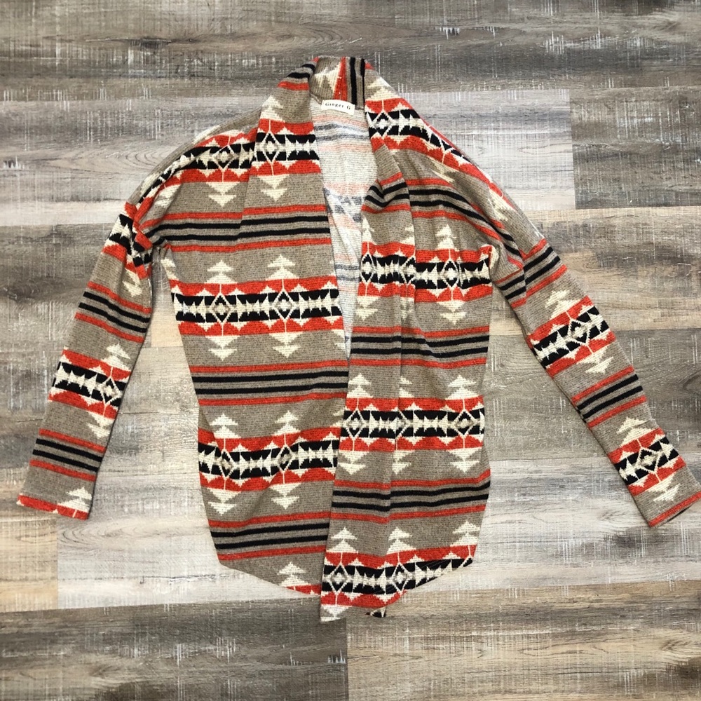 Cardigan - Picture 2 of 4